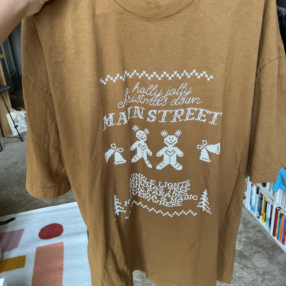 Adelaide’s Fort Main Street Tee